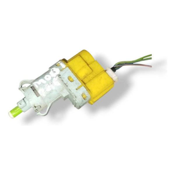 Interruptor Luz Freio Fiat Mobi 2015 2016 2017 2018 52162684