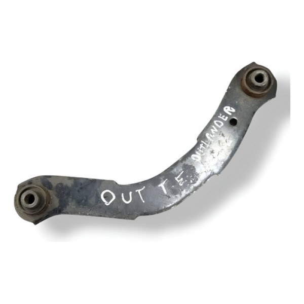 Braço Curvo Traseiro Esquerdo Mitsubishi Outlander 2015 2016