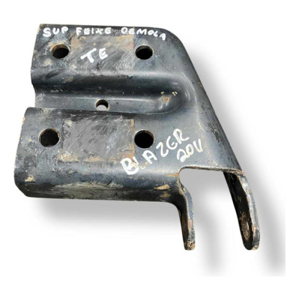 Suporte Feixe Mola Traseira Esquerda Blazer 2.4 2010 Manual