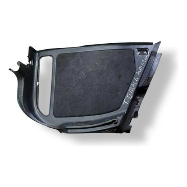Forro Lateral Direito Porta Malas Audi A3 1997/99 8l3863880 