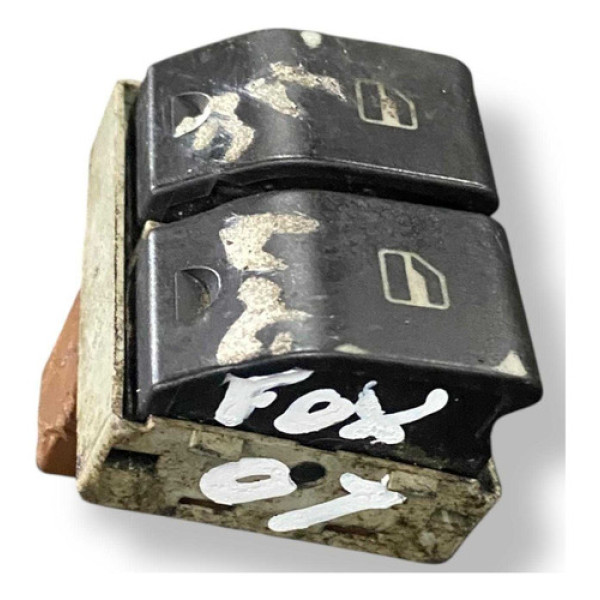 Botão Vidro Dianteiro Esquerdo Volkswagen Fox 2006 2007 2008