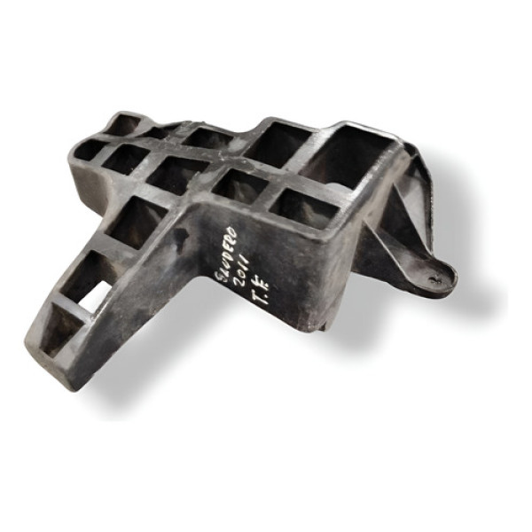 Guia Parachoque Tras Esquerd Renault Sandero 2011 8200531545