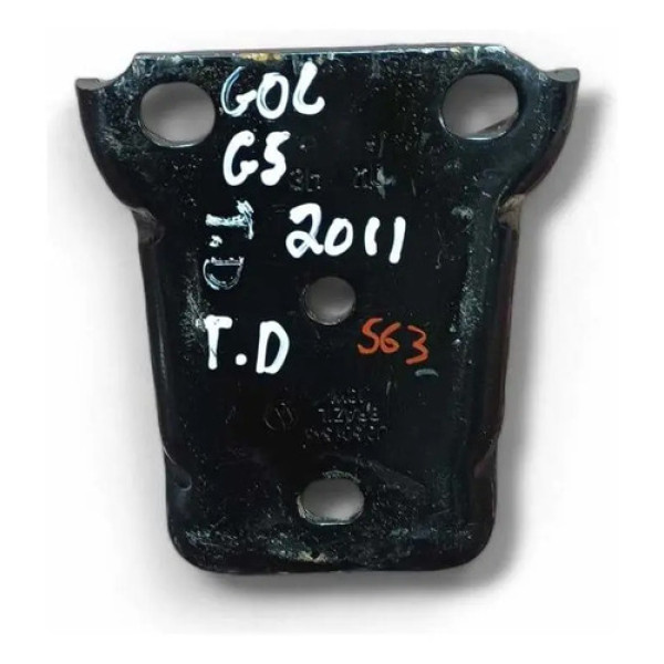 Suporte Fixação Eixo Traseiro Direito Vw Gol G5 1.0  2011