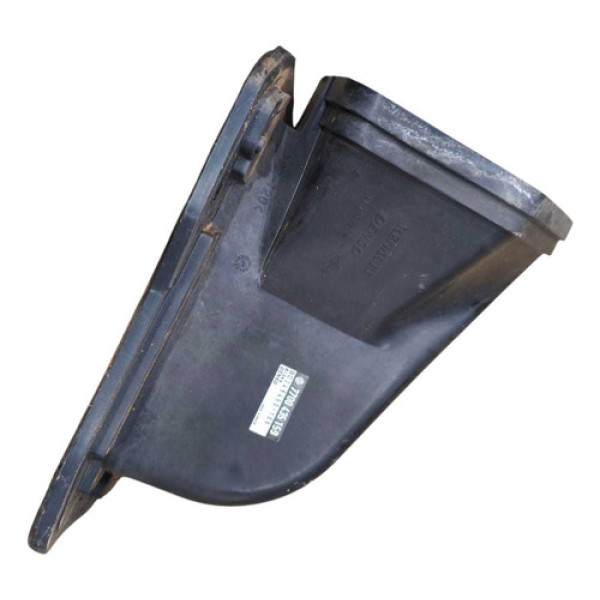 Tampa Duto Caixa De Ar Interna Clio 1.0 2001 2004 7700435159