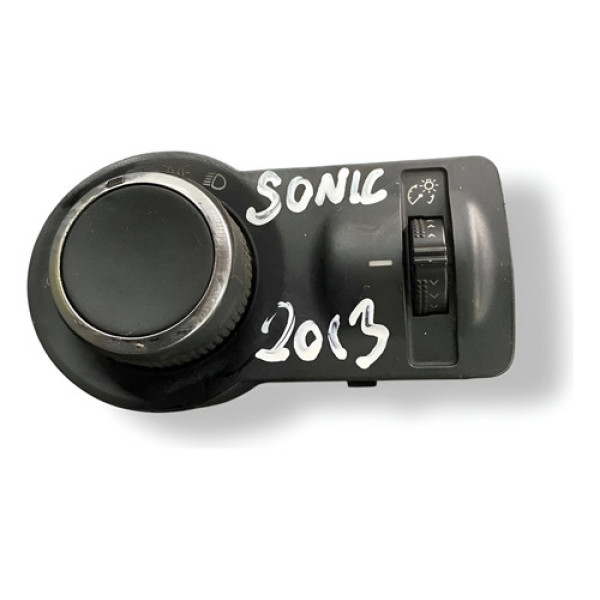 Botão Farol Milha Chevrolet Sonic 2012 2013 2014 96892110