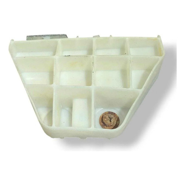 Guia Parachoque Traseiro Direito Corolla 2014 5256202160