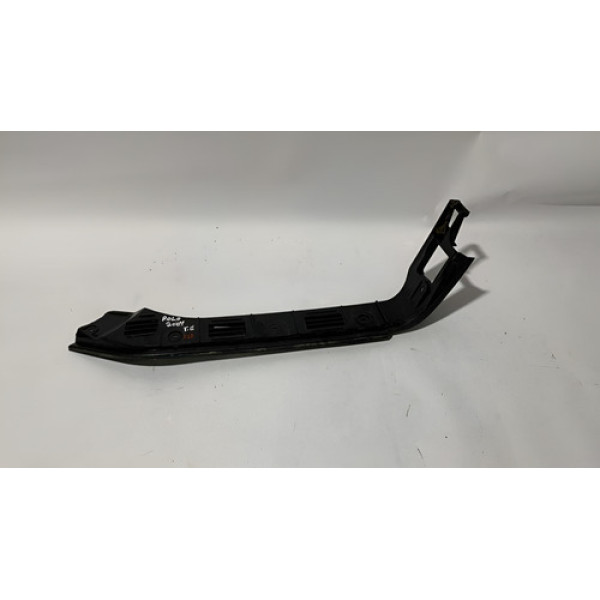 Suporte Traseira Esquerda Parachoque Polo 2004 6q5807393