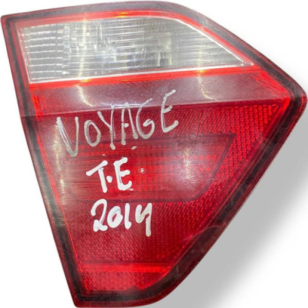 Lanterna Tampa Traseira Esquerda Volkswagen Voyage 2014 2015 Esquerdo/motorista 1