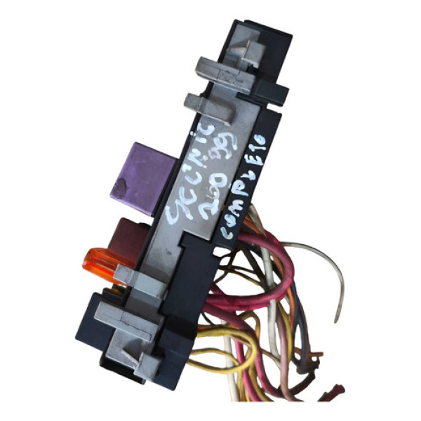 Caixa De Fusiveis Interna Scenic 1999 2000 2001 7703297193