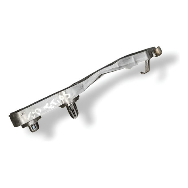 Guia Parachoque Tras Direito Toyota Etios 2015 525750d110