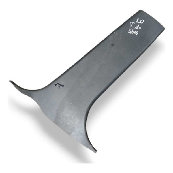 Acabamento Coluna Central Direito Nissan Tiida 08 76915el00a