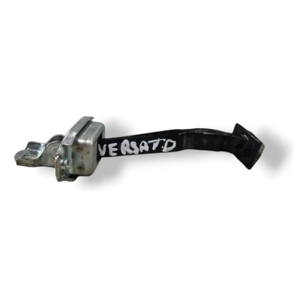 Limitador Porta Traseira Direita Nissan Versa 2019 2020 2021