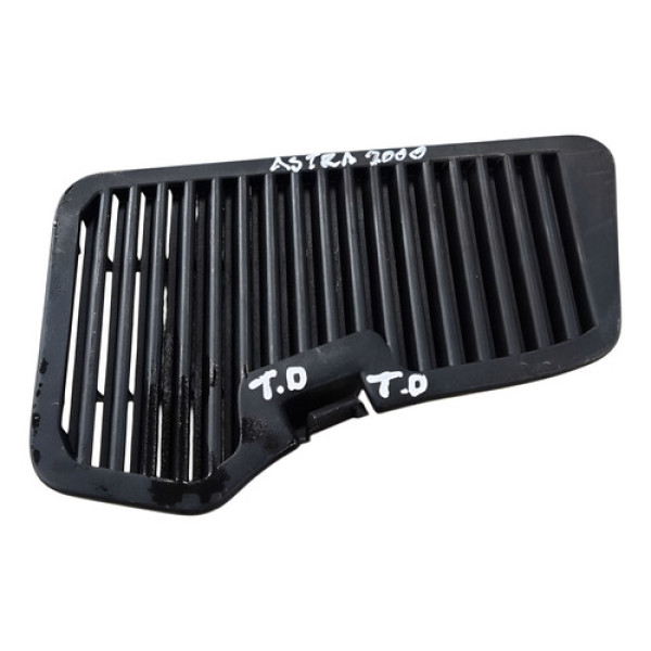 Tampa Grade Lanterna Direita Astra Gls 2.0  2000 90562506 Preto