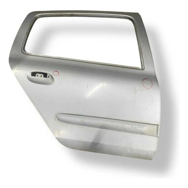 Porta Traseira Direita Renault Clio 2007 2008 Detalhe Traseira Direita Prateado