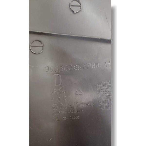 Acabamento Lat Traseira Direita Peugeot 206 2006 9653638577