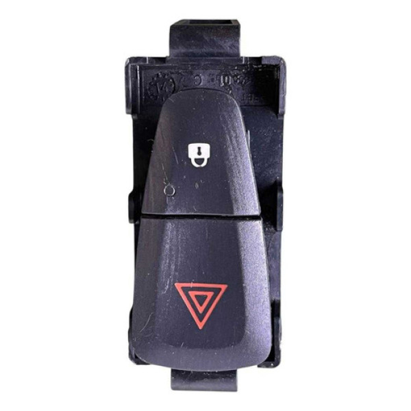 Botão Pisca Alerta Travarenault Logan Sandero 2015 E3160101 Preto