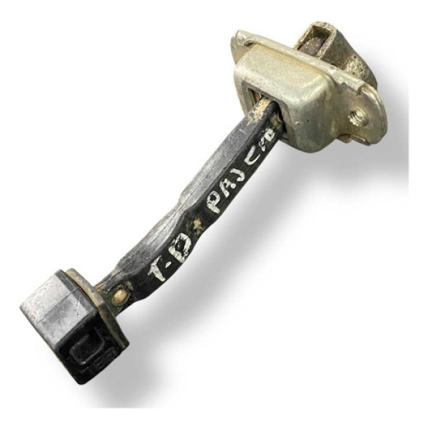 Limitador Porta Traseira Direita Mitsubishi Pajero 2010 2011