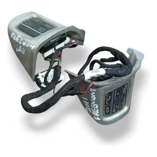 Comando Volante Fiat Freemont  2009/2010/2011 618065400b