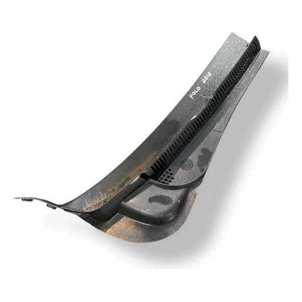 Acabamento Churrasqueira Tsi 1.0 Vw Polo 2019 6ea819404b Preto Brilhante