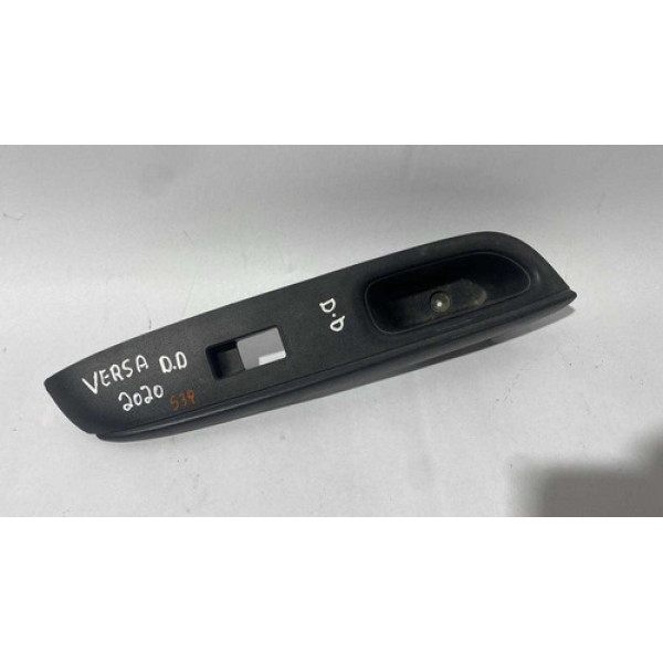 Moldura Botão Vidro Dianteira Direita Nissan Versa 1.6 2020