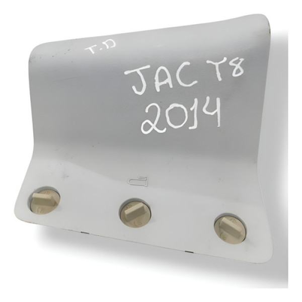 Tampa Acabamento Dianteiro Direito Jac  T8 2014 85560v7050 - Prateado