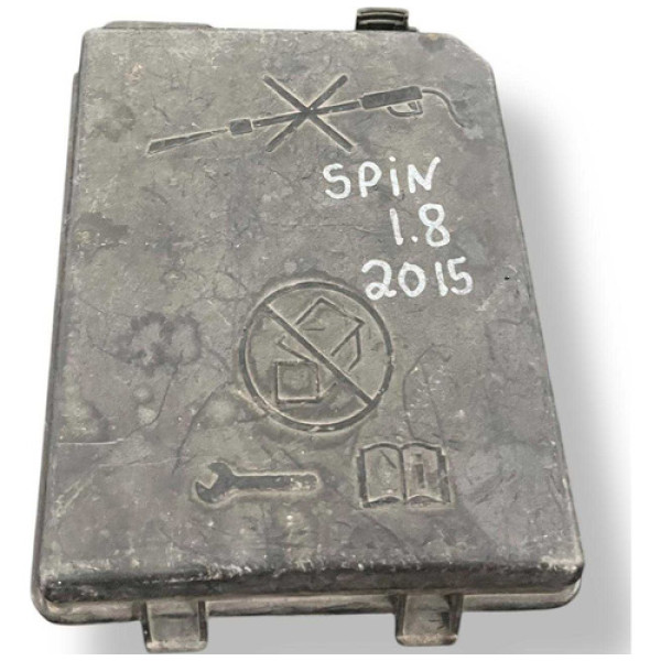 Tampa Caixa De Fusíveis Chevrolet Spin 1.8 2015 2016 2017