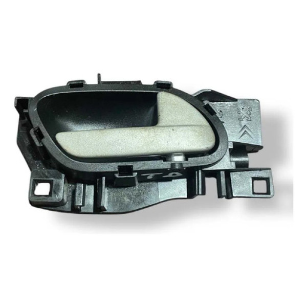 Maçaneta Interna Traseira Direita Peugeot 2008 2017 96802455 Preto Dianteira