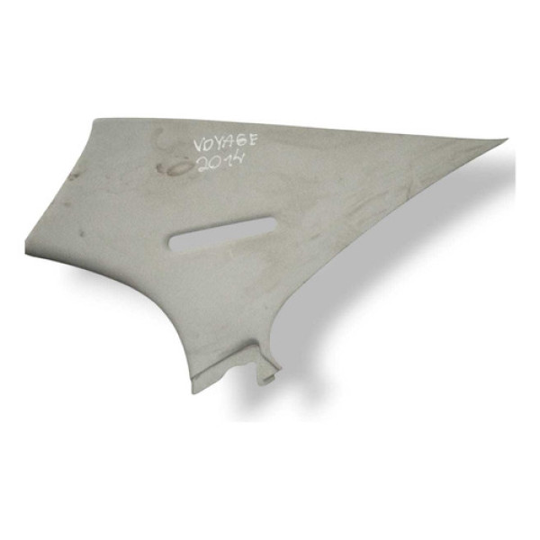 Acabamento Coluna Traseira Direita Voyage 1.6 2014 5u5867288