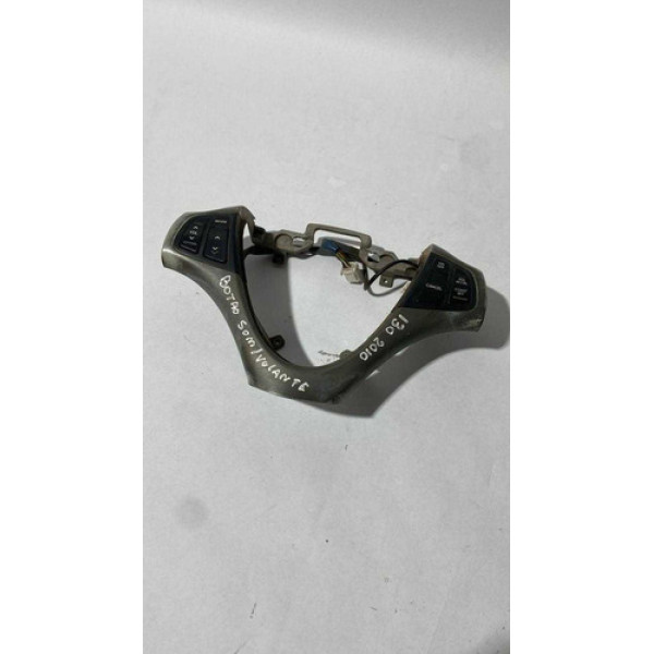 Moldura Volante Com Comando Hyundai I30 2010 561602l000