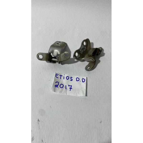 Par De Dobradiça Porta Dianteira Direita Toyota Etios 2017