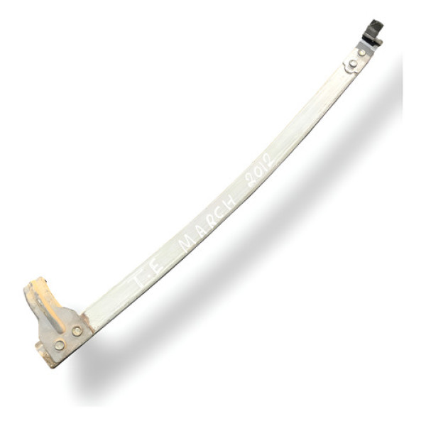 Guia Canaleta Vidro Traseiro Esquerdo March 2014 2015 2016 Prateado