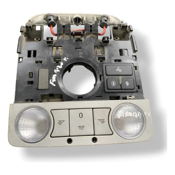 Luz De Teto Cortesia Volkswagen Amarok 2011 2012 1k8947105n