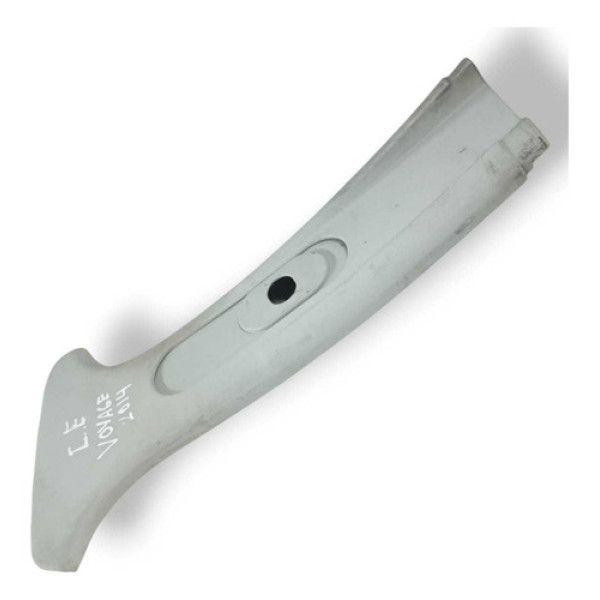 Acabamento Coluna Meio Lado Esquerdo Voyage 2014 373867400a