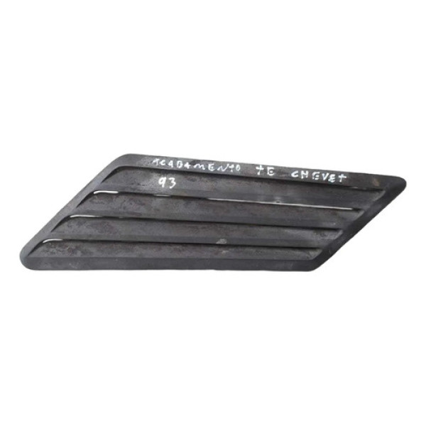 Grade Ventilação Lateral Fixa Esquerda Gm Chevette 1983/1993
