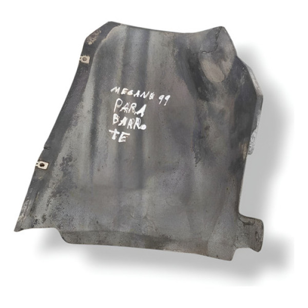 Acabamento Parabarro Traseiro Esquerdo Renault Megane 1998