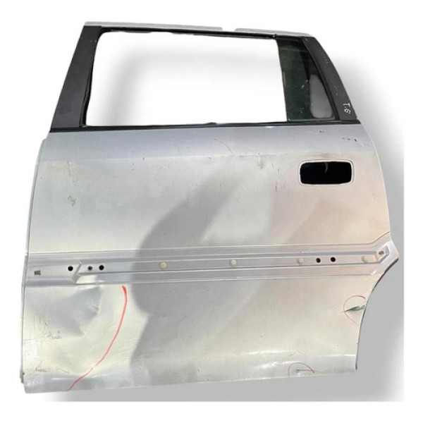 Porta Traseira Esquerda Chevrolet Zafira 2002 A 2008 Detalhe Traseira Esquerdo Prateado