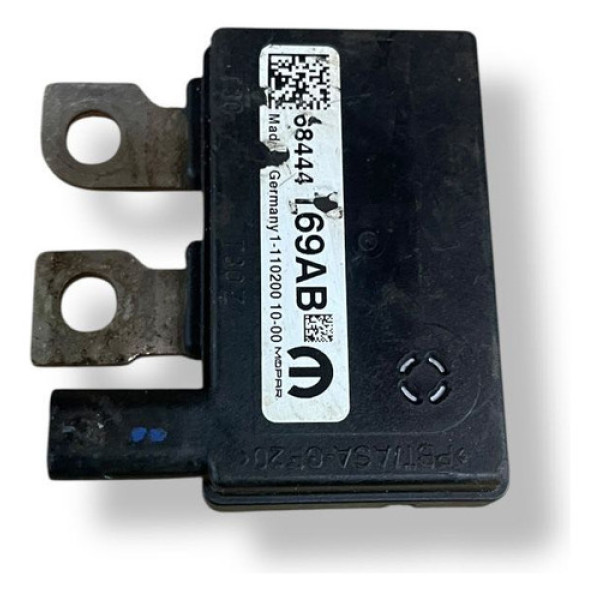 Caixa Fusível Relé Bateria C200 C260 Gla 180