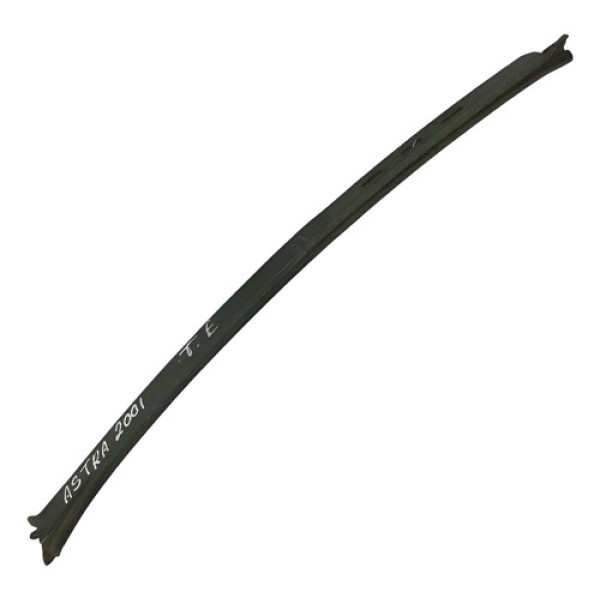 Canaleta Guia Vidro Traseira Esquerda Nissan Livina 2009 Prateado