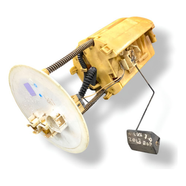 Carcaça Bomba De Combustivel Toyota Hilux 2013 770100k080