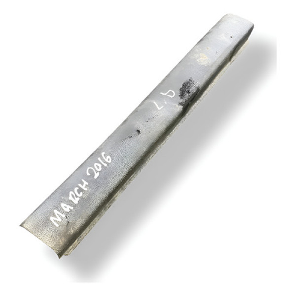 Soleira Interna Porta Direita Nissan March 1.6 2015 2016 Preto