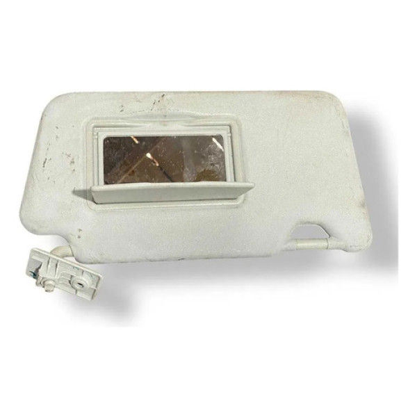 Quebra Sol Lado Direito Nissan Versa 2017 2018 2019 2020