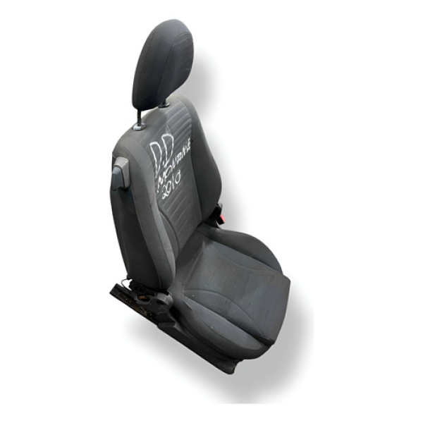 Banco Dianteiro Direito Chevrolet Montana 2010 2011 2012 Branco