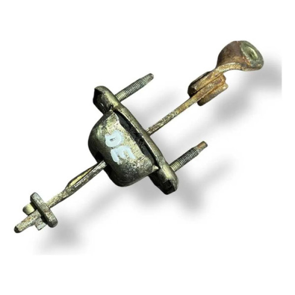 Limitador Porta Dianteira Esquerda Ford Courier 2006 2007