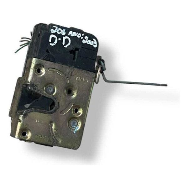 Fechadura Porta Dianteira Direita Peugeot 26 2002/2003/2004