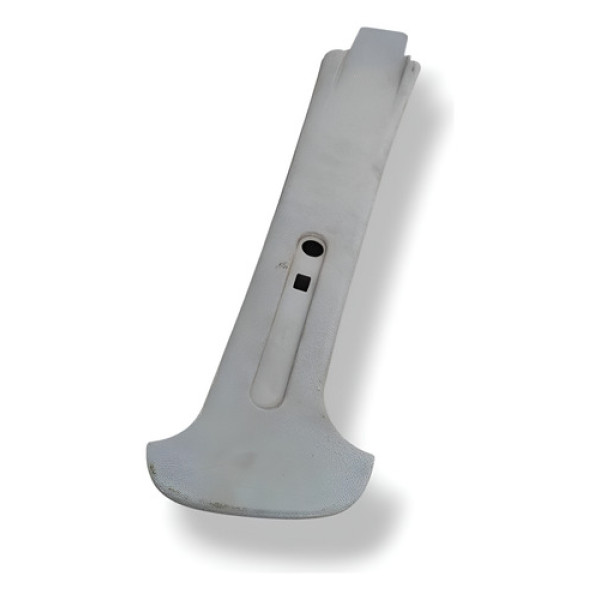 Acabamento Coluna Direito Renault Megane 1998 7700835133