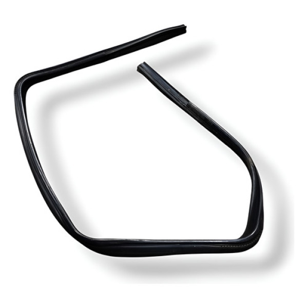 Borracha Caneleta De Vidro Dianteira Direita Fiat Linea 2009 Preto