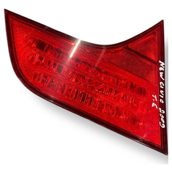 Lanterna Esquerda Tampa Traseira New Civic 2007/2011 6129931 Esquerdo/motorista Vermelho