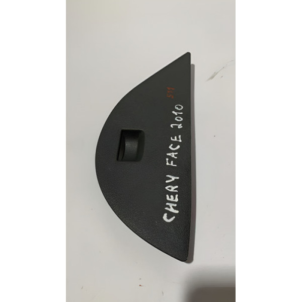 Moldura Tampa Interna Caixa Fusivel Chery Face 2010