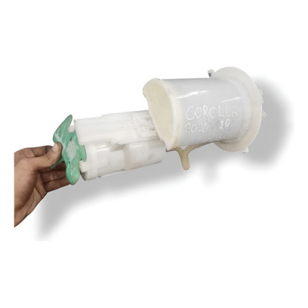 Carcaça Combustivel Toyota Corolla 1.8 Hybrid 19 7702002b60 Branco