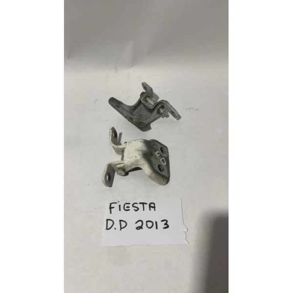 Dobradiça Da Porta Dianteira Direita Ford Fiesta 2003 1.6